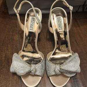 Brand new Badgley Mischka Heels
